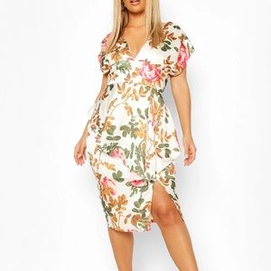 Boohoo Midi Dress NWT